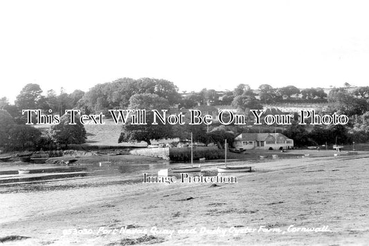 CO 3766 - Port Navas Quay, Duchy Oyster Farm, Helford, Cornwall