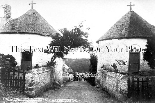 CO 3831 - The Round Houses, Veryan, Cornwall