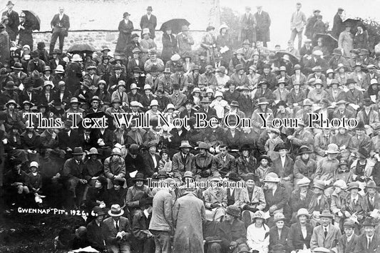 CO 3845 - Gwennap Pit, Cornwall 1926