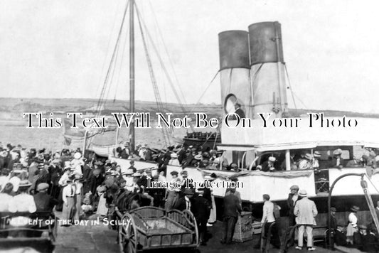 CO 418 - SS Lyonness At The Quay, St Marys, Scilly Isles, Cornwall