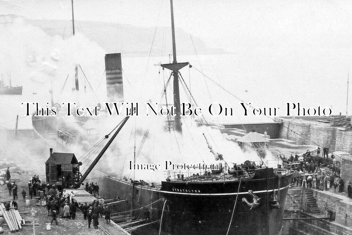 CO 4326 - SS Strathlyon On Fire At Falmouth, Cornwall