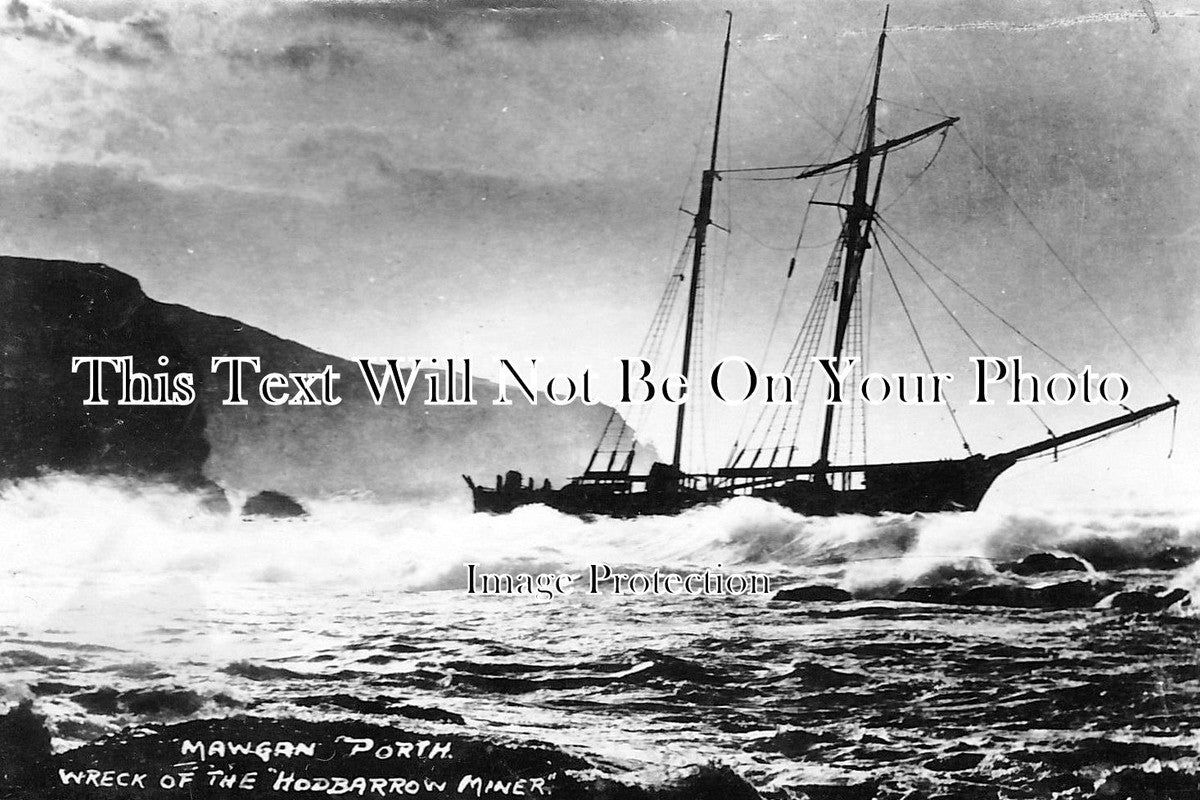 CO 639 - Shipwreck Of The Hodbarrow Miner, Mawgan Porth, Cornwall