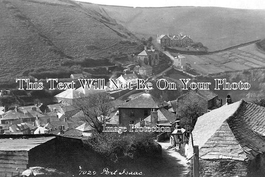 CO 7 - Port Isaac, View Of Village, COrnwall c1924
