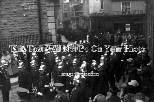CO 718 - Fire Brigade, St Ives, Cornwall