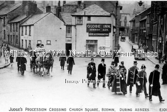 CO 734 - Procession Crossing Church Square, Bodmin, Cornwall