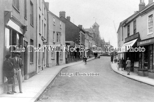 CO 877 - Queens Street, Lostwithiel, Cornwall
