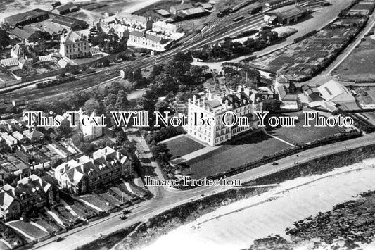 CO 998 - Hotel & Cliff Road, Falmouth, Cornwall