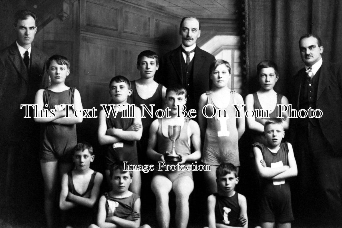 CU 188 - School Swimming Team Irish St, Whitehaven Cumbria, Cumberland c1910