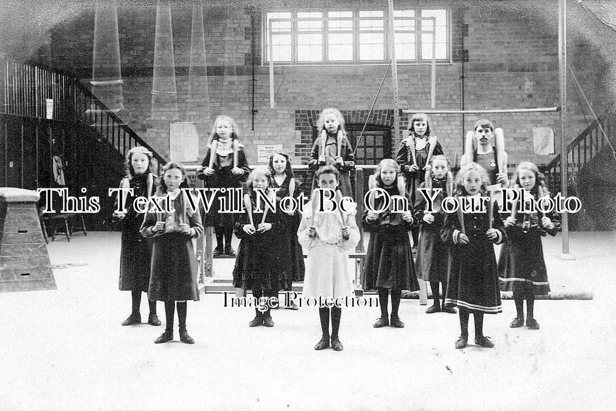 CU 518 - Young Girls In Gym, Wigston, Cumbria