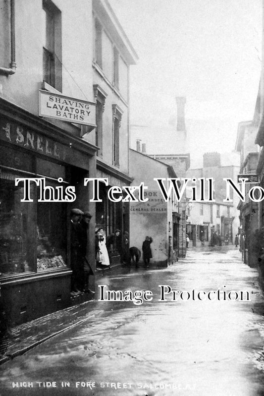 DE 1056 - High Tide In Fore Street, Salcombe, Devon