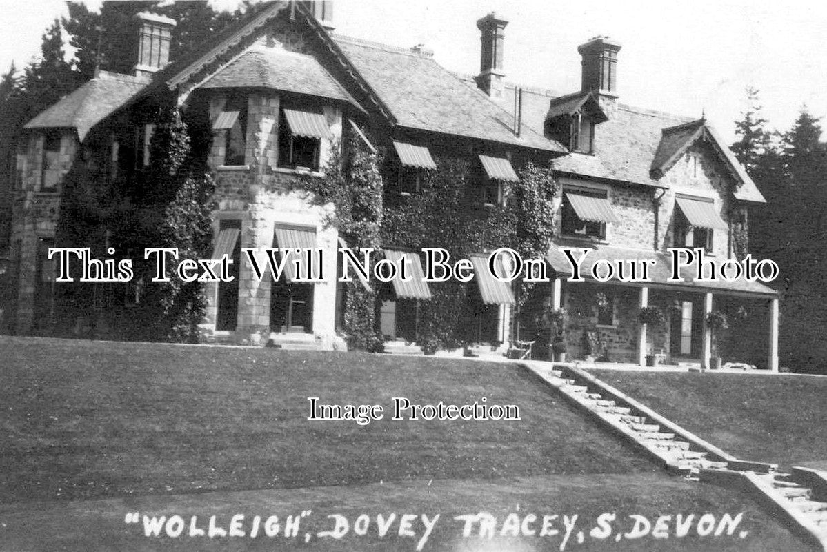 DE 1109 Wolleigh House, Bovey Tracey, Devon c1930 JB Archive