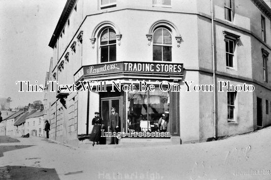 DE 1141 - Saunders Shop Front, Hatherleigh, Devon c1909