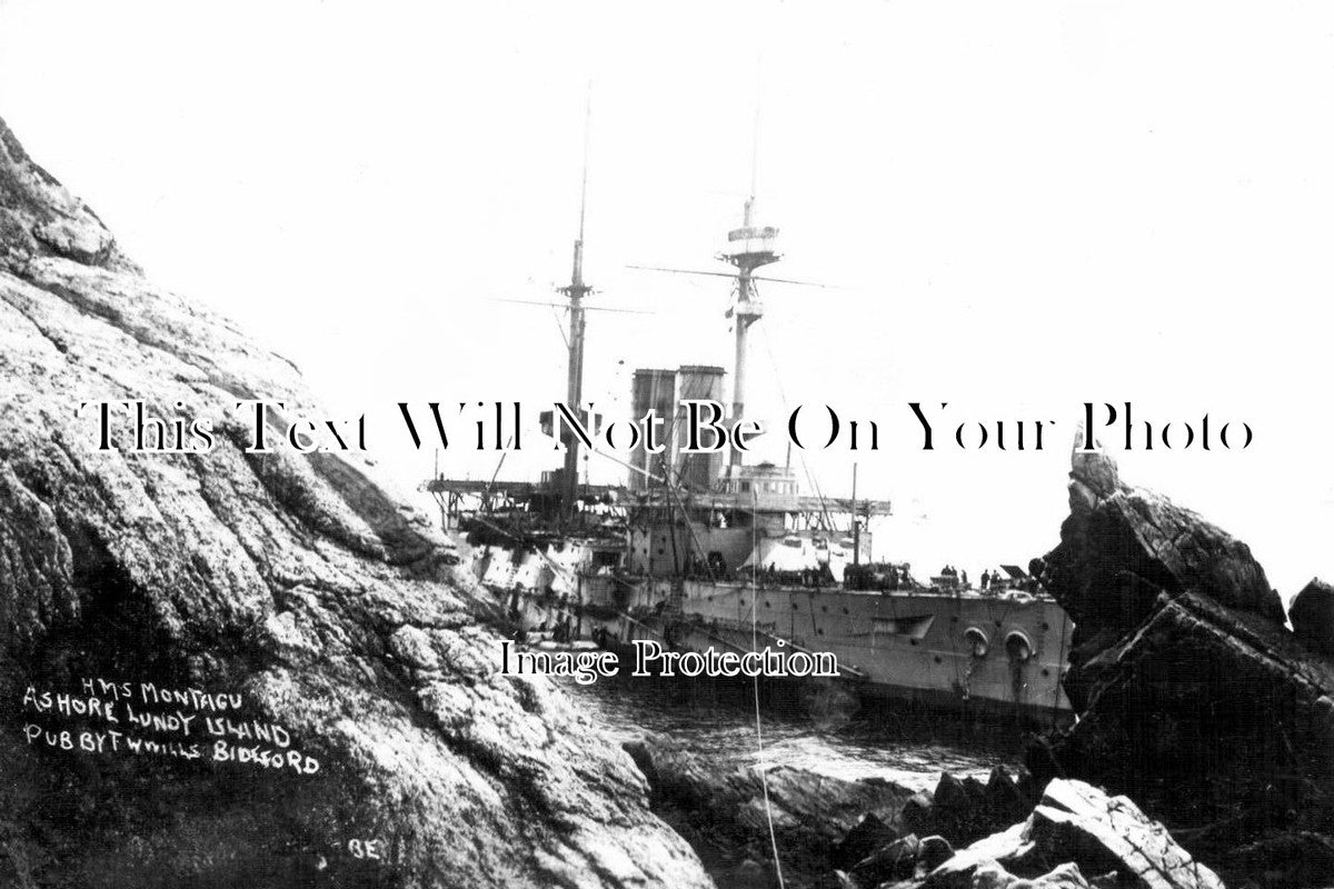 DE 1218 - HMS Montague Ashore At Lundy Island, Devon