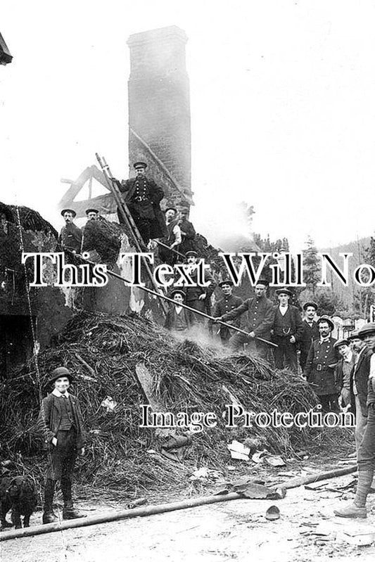 DE 1301 - Dawlish Church Cottages Destroyed By Fire, Devon 1913