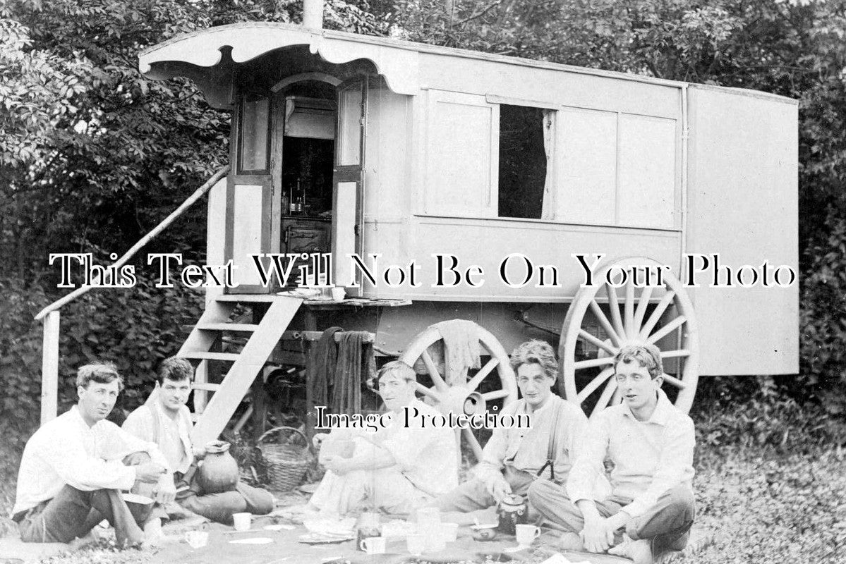 DE 1416 - Gypsy Caravan, Barnstaple, Devon