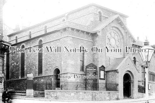 DE 1522 - Abbey Road Church, Torquay, Devon