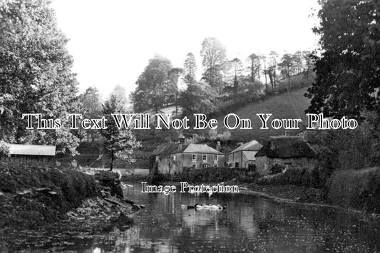 DE 1555 - The Creek, Tuckenhay, Devon