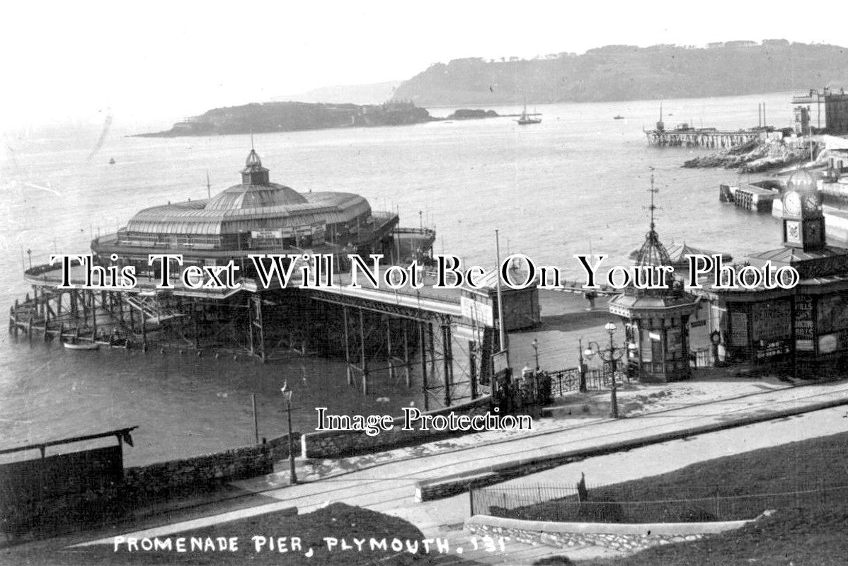 DE 1558 - Promenade Pier, Plymouth, Devon