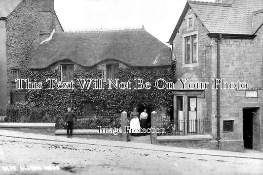 DE 1595 - The Post Office, Bere Alston, Devon c1924