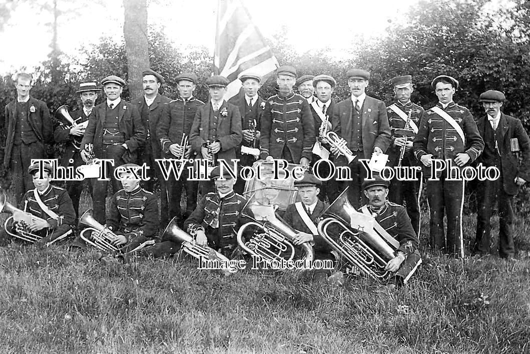DE 1616 - Band At Slapton, Devon