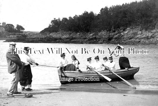DE 1663 - Rowing Boat At Mill Bay, Salcombe, Devon c1901