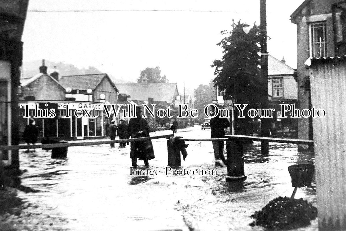 DE 1733 - Braunton Village Floods, Devon 1931