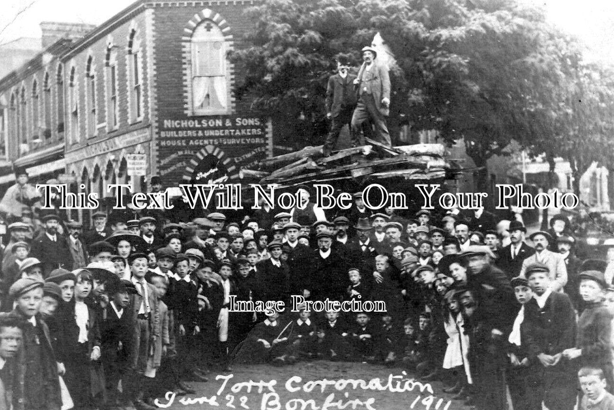 DE 1906 - Coronation Bonfire, Torre, Torquay, Devon 1911