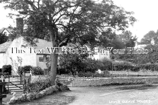 DE 1982 - Lowe Cleave Houses, Bideford, Devon