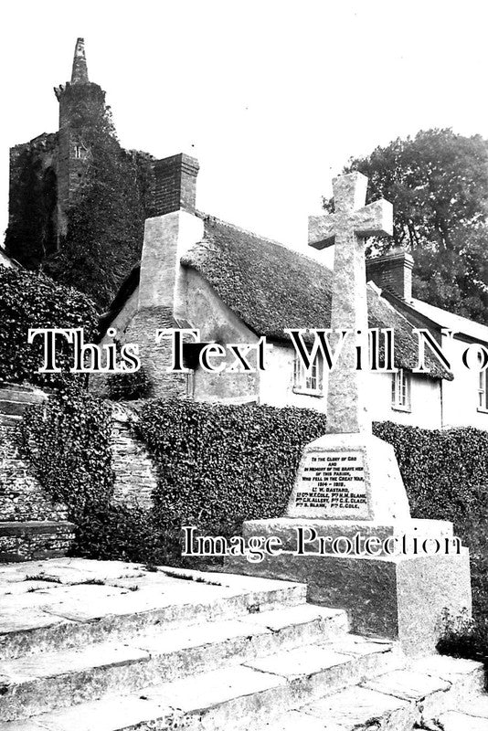 DE 2079 - Slapton War Memorial, Devon