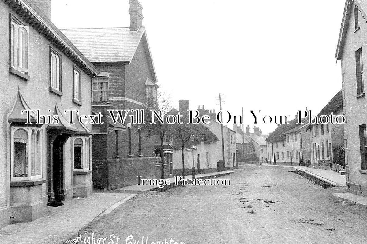 DE 2242 - Higher Street, Cullompton, Devon