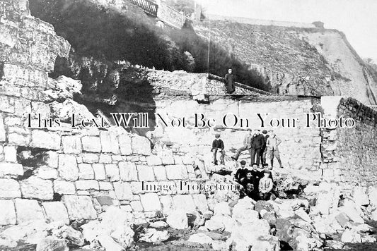 DE 2268 - Sea Wall Disaster, Teignmouth, Devon 1908