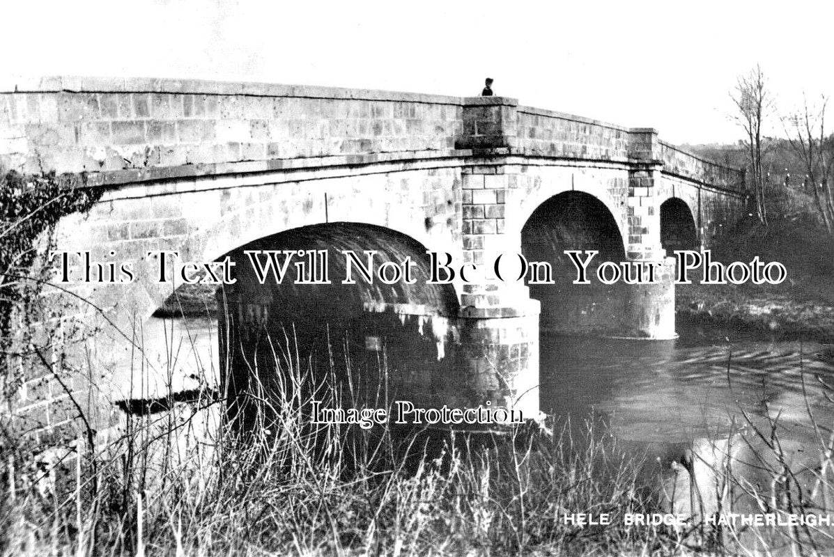 DE 2332 - Hele Bridge, River Torridge, Hatherleigh, Devon c1944