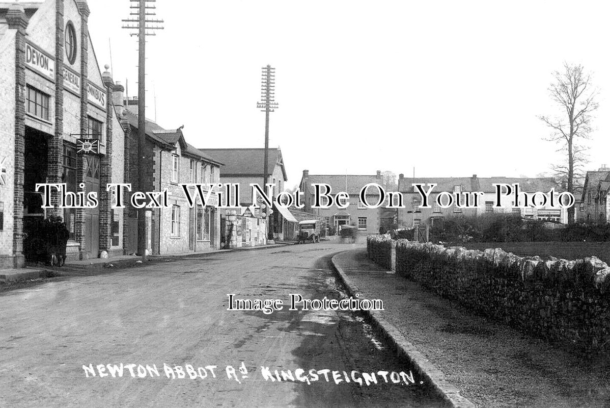DE 2379 - Newton Abbot Road, Kingsteignton, Devon
