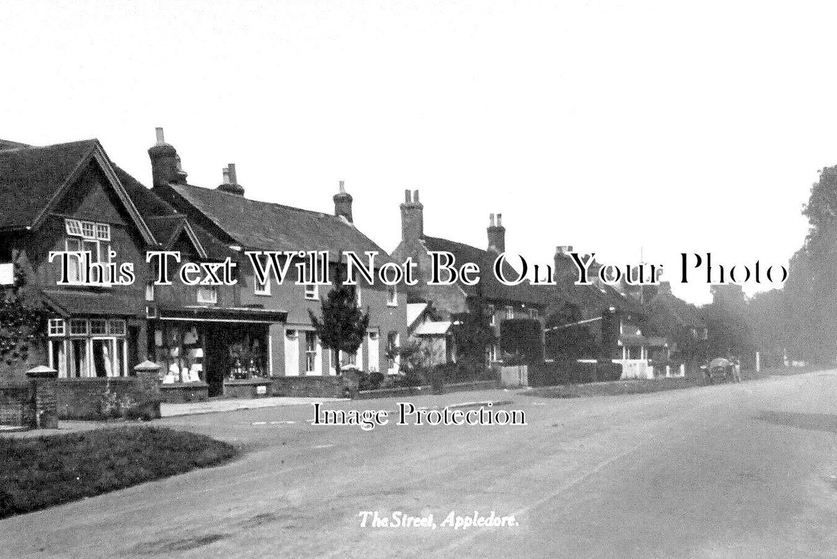 DE 2493 - The Street, Appledore, Devon