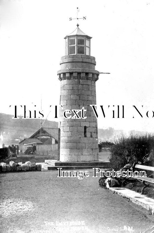 DE 2514 - The Lighthouse, Teignmouth, Devon