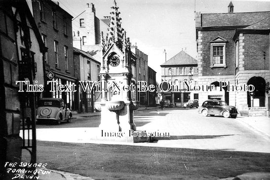 DE 2570 - The Sqaure, Torrington, Devon