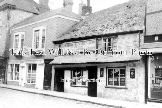 DE 2582 - The lord Nelson Inn Pub, Totnes, Devon