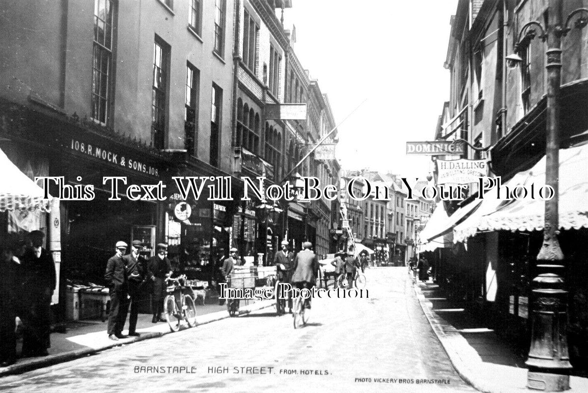 DE 2594 - Barnstaple High Street, Devon