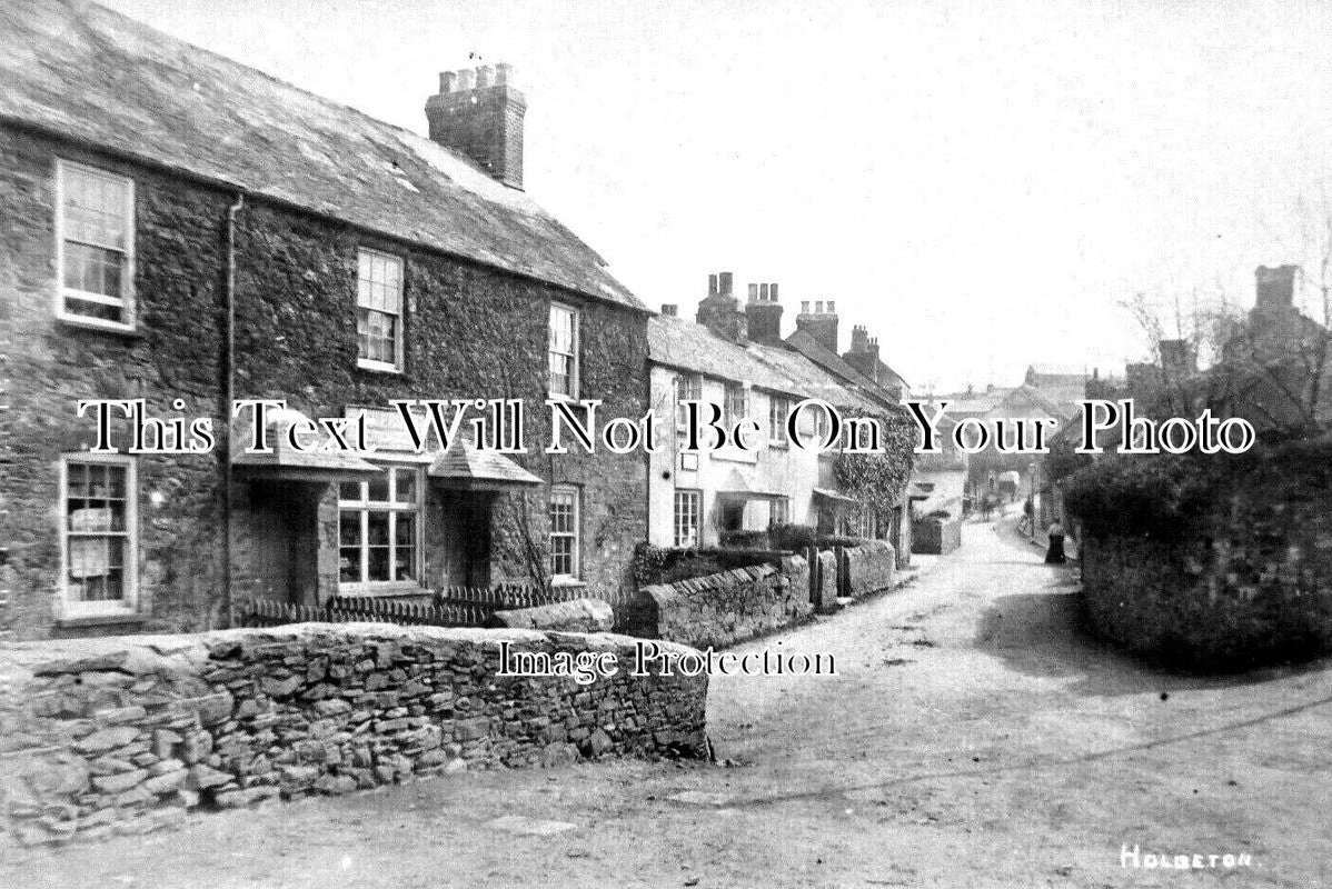 DE 2688 - Holbeton Post Office, Devon c1919