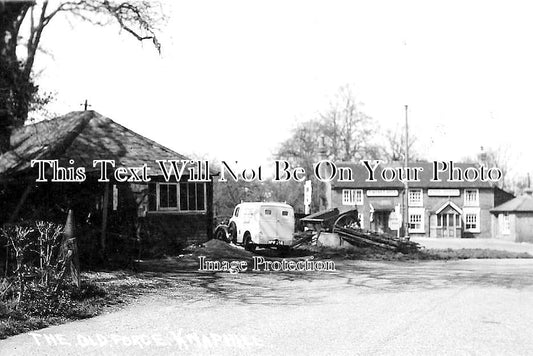 DE 2810 - The Old Forge, Knaphill, Devon