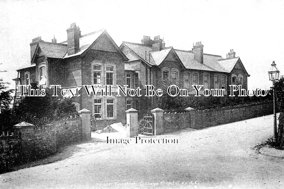 DE 2833 - Tavistock Cottage Hospital, Devon