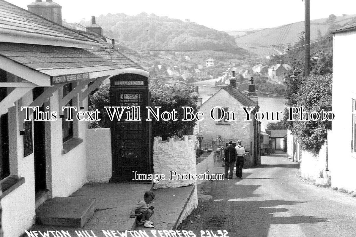 DE 2888 - Newton Hill, Newton Ferrers, Devon c1950