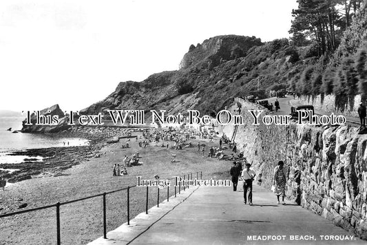 DE 3037 - Meadfoot Beach, Torquay, Devon