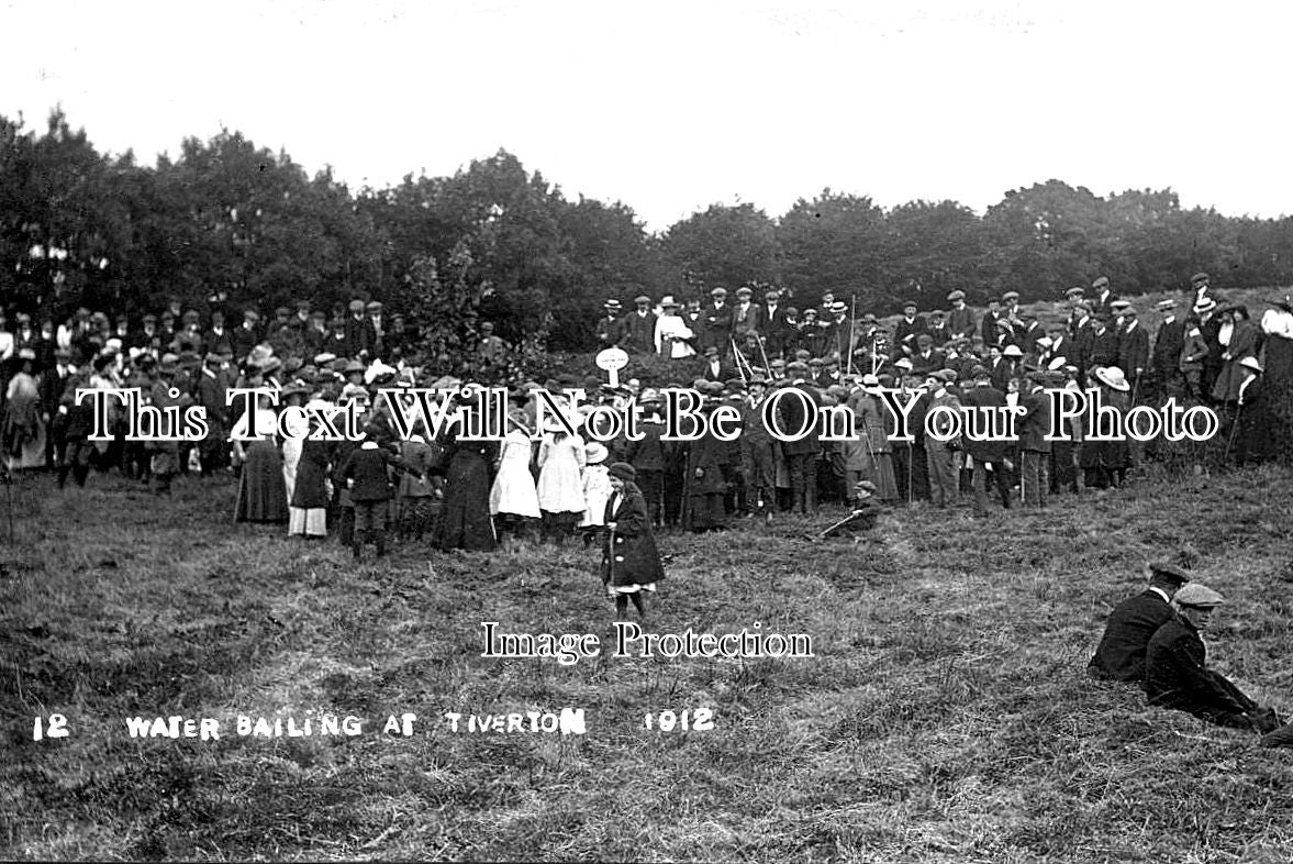 DE 3065 - Water Bailing, Norwood Common, Tiverton, Devon 1912