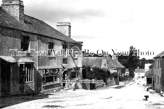DE 3075 - The Wellington Hotel, Ipplepen, Devon c1909