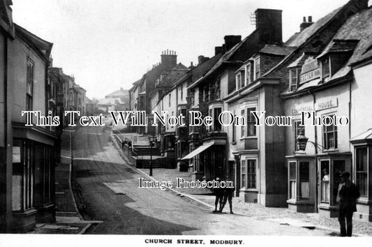 DE 318 - Church Street, Modbury, Devon