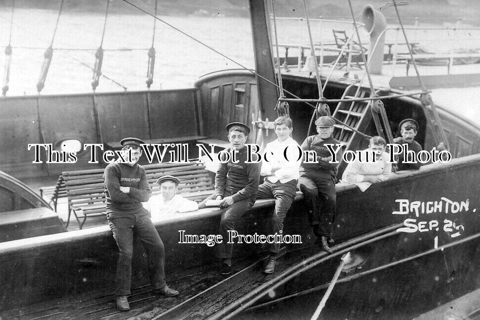 DE 3266 - Paddle Steamer, Brighton, Devon
