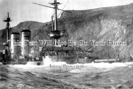 DE 3287 - HMS Montague Ashore At Lundy, Devon