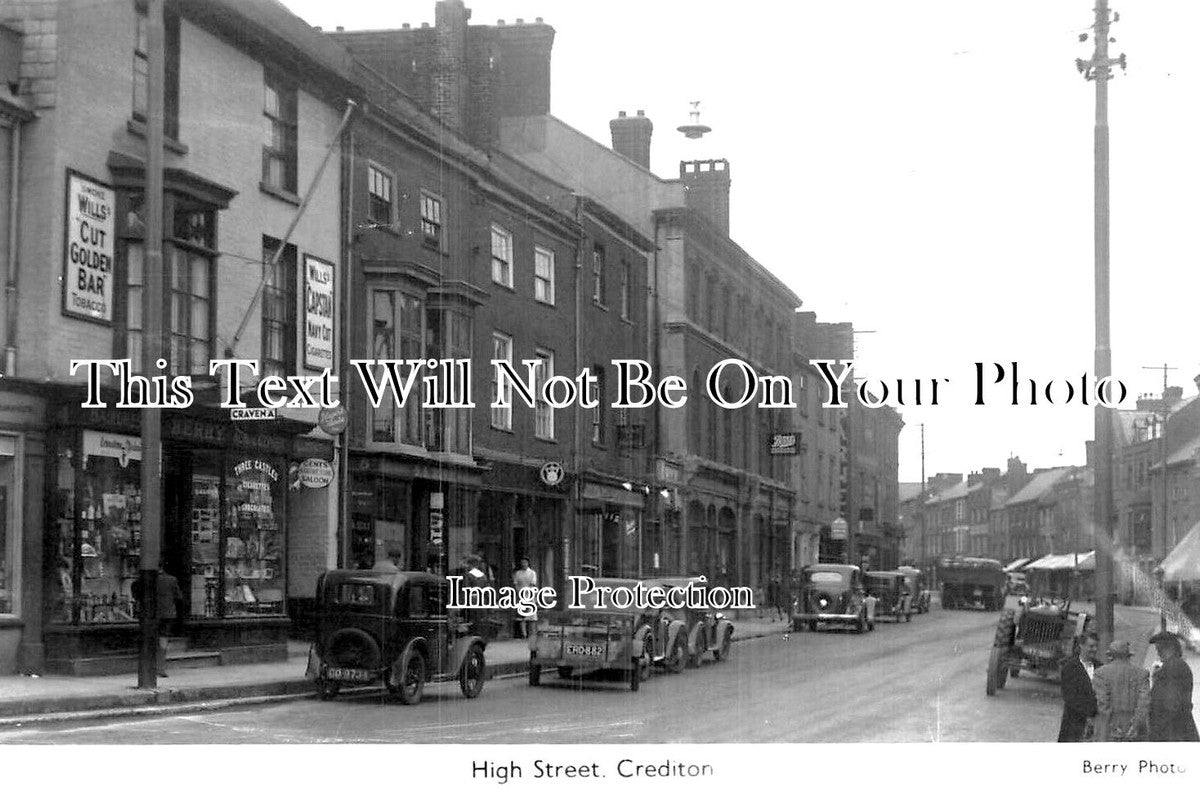 DE 3318 - High Street, Crediton, Devon c1949