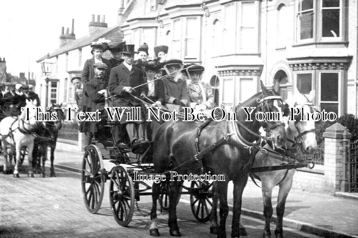 DE 3320 - Ilfracombe Stagecoach, Devon c1910